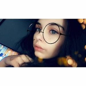 Meet your Posher, Gracie